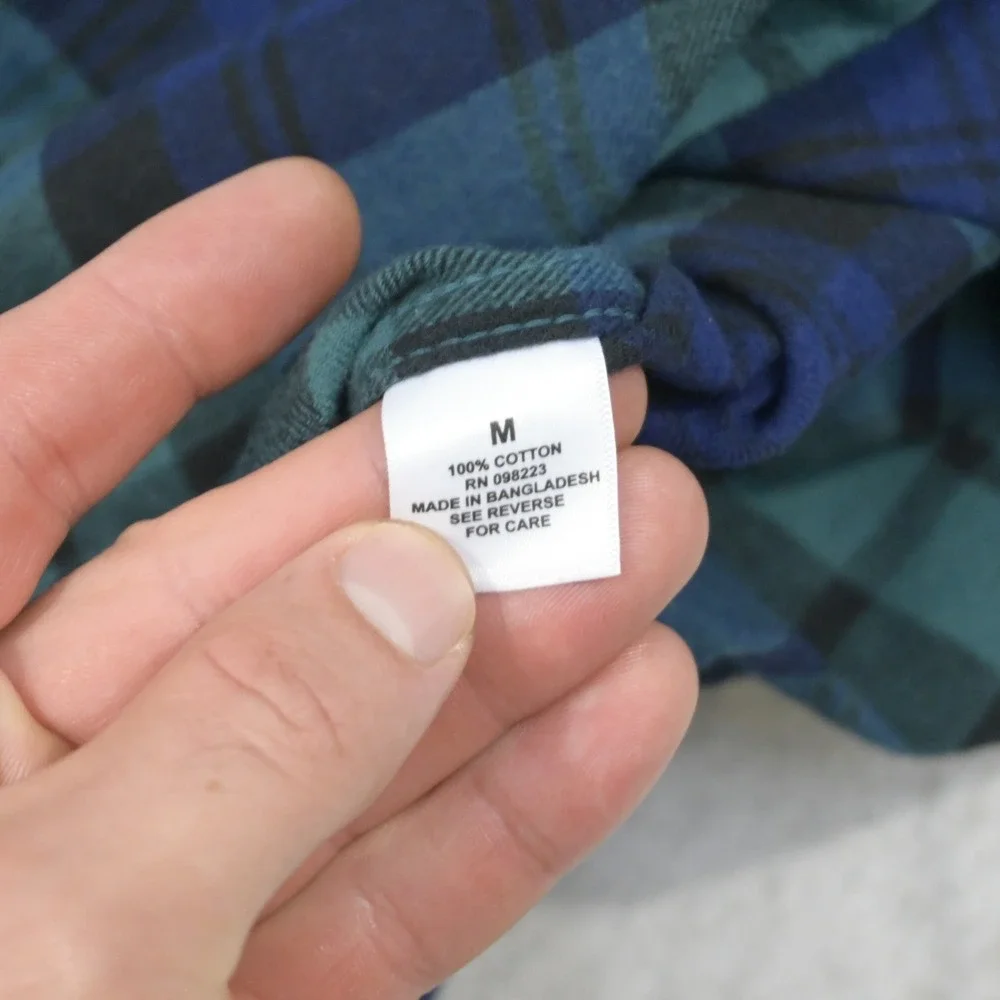 Magellan Outdoors Flannel Button Up Mens M Classic Fit Blue Green Plaid Pocket